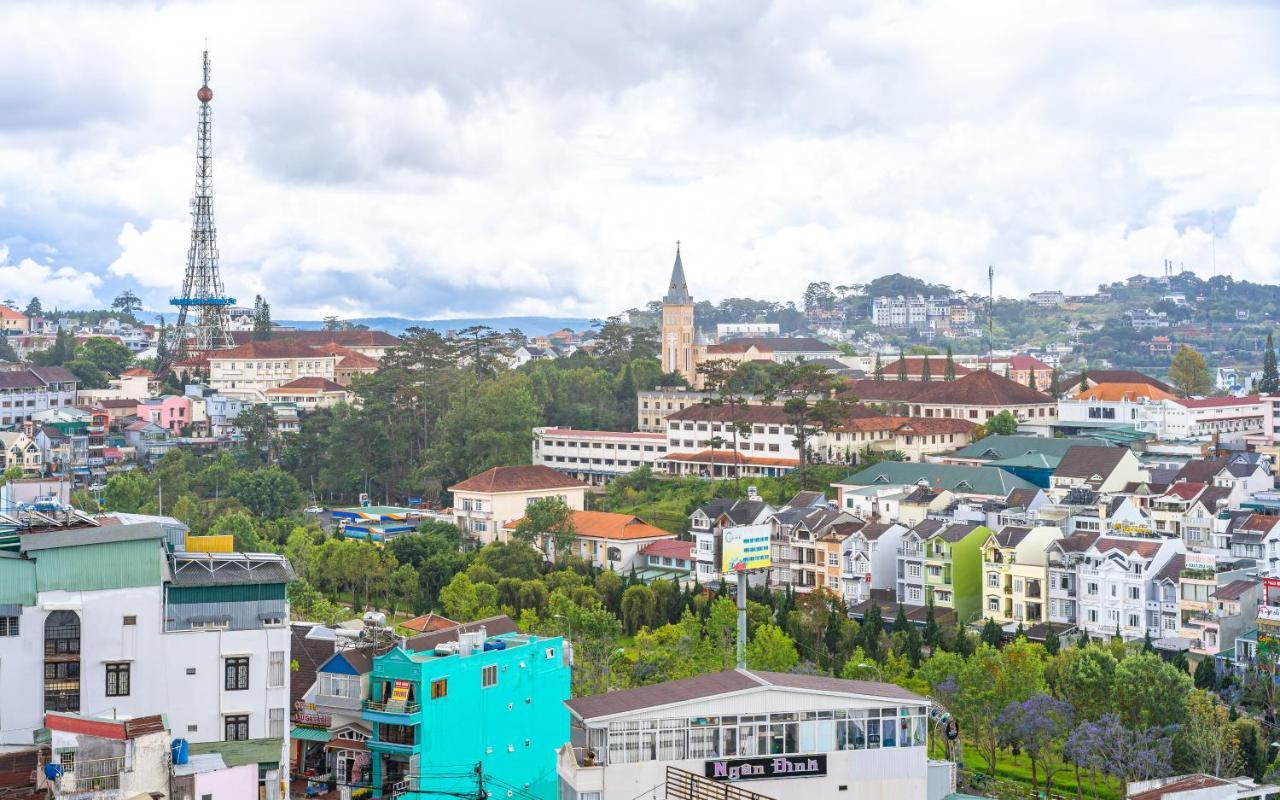 Mien Nhiet Doi 2 Hotel Dalat Bagian luar foto