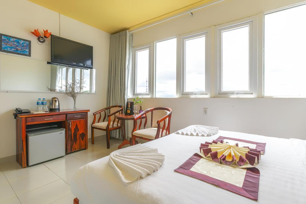 Mien Nhiet Doi 2 Hotel Dalat Bagian luar foto